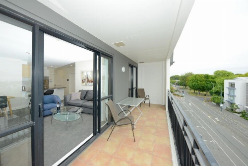 West Fitzroy Apartments image 5
