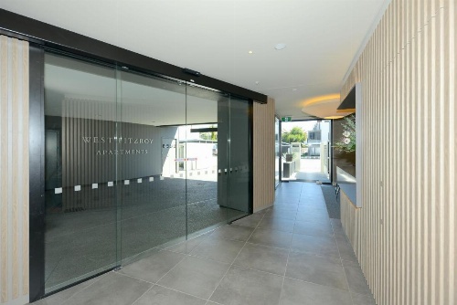 West Fitzroy Apartments image 13