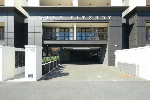 West Fitzroy Apartments image 16